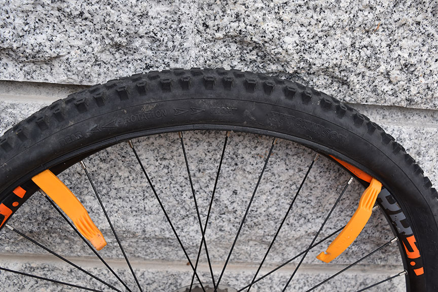 Arreglar Pinchazo Bicicleta