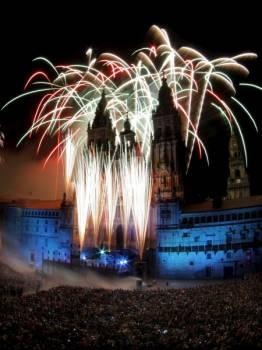 fuegos ap&oacute;stol