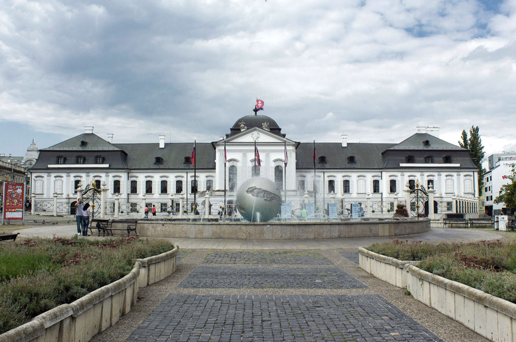 Qué ver en Bratislava: Grassalkovich Palace Fuente: Visit Bratislava