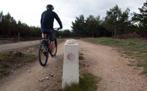 Camino en bici en nuestra bici o en la tuya