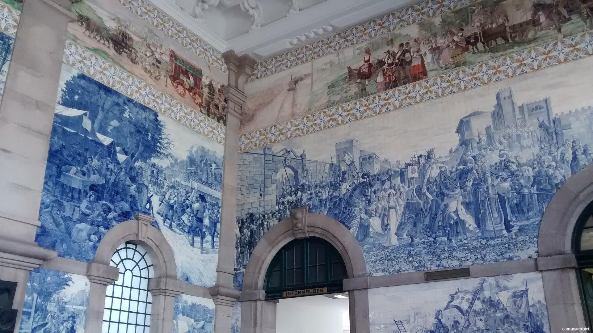 Qu&eacute; ver en Oporto - Azulejos Estaci&oacute;n de Sao Bento