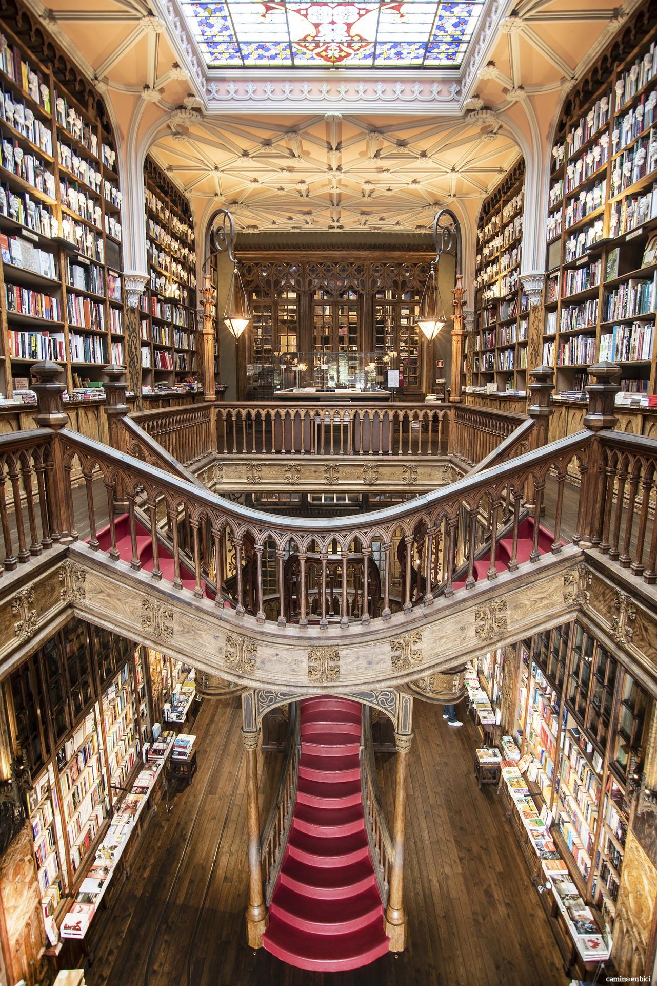 Oporto, ciudad de moda - Librería Lello e Irmao