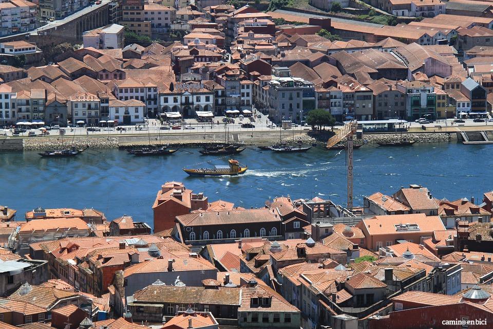 Vilanova de Gaia vista desde lo alto de Oporto