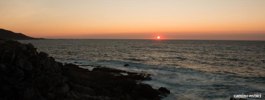 Camino Portugués por la Costa en Bici - Puesta de Sol Baiona