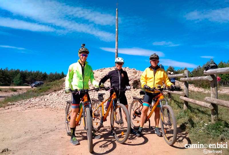 Camino de Santiago Francés - Cruz de Ferro